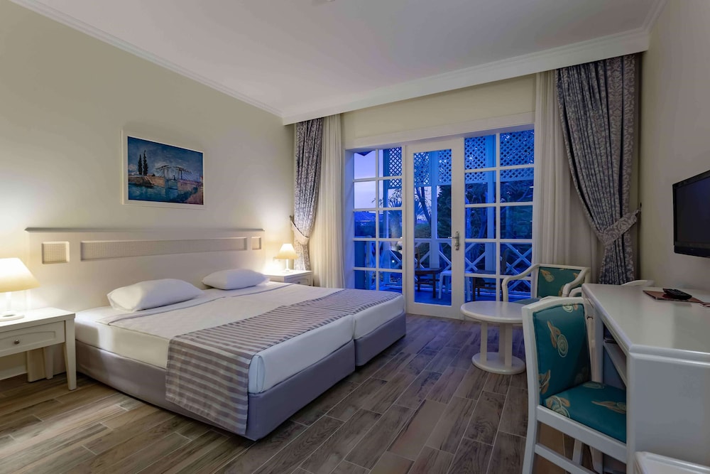Asteria Family Resort Side 30/86