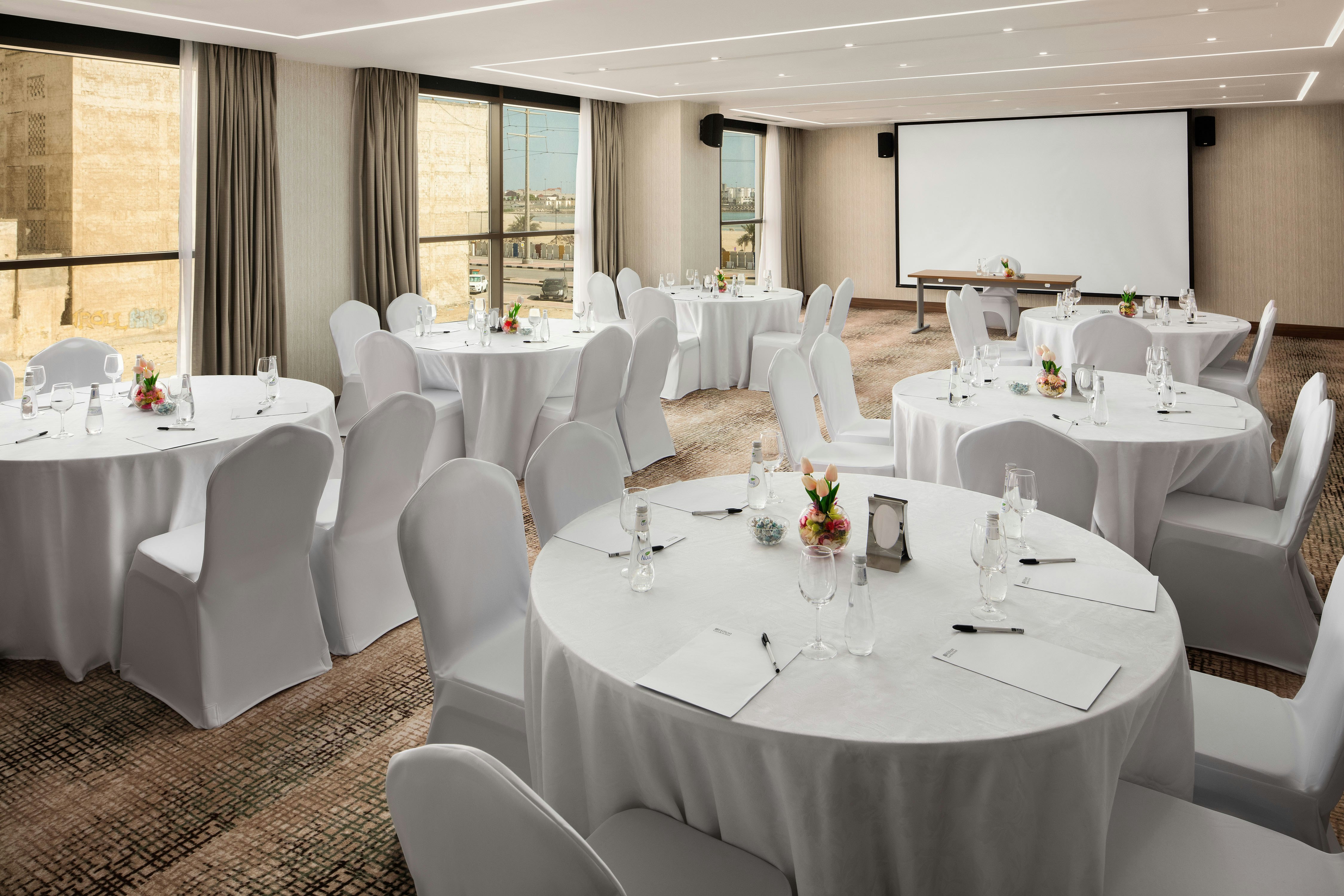 هيلتون جاردن إن الجبيل(Hilton Garden Inn Al Jubail) 25/26