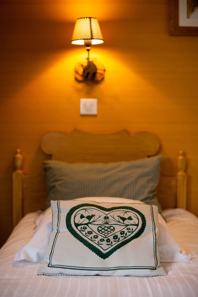 Hotel the Originals Des Princes Chambery 38/77