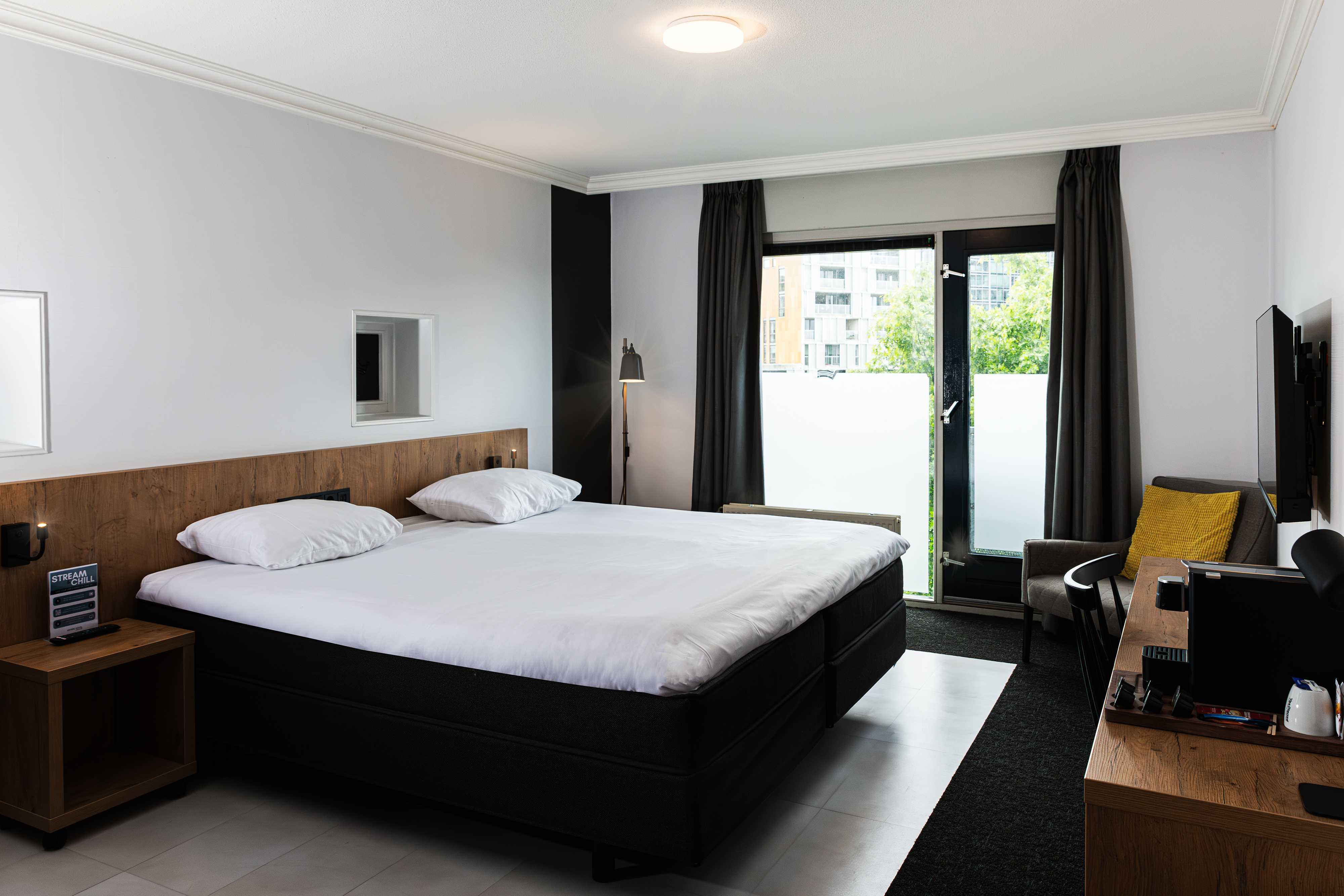 غرفة سوبيريور بسرير كينج، GOLDEN TULIP KEYSER BREDA 2/4