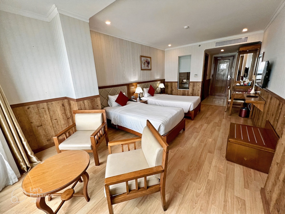 Serene Beach Hotel Danang 60/69