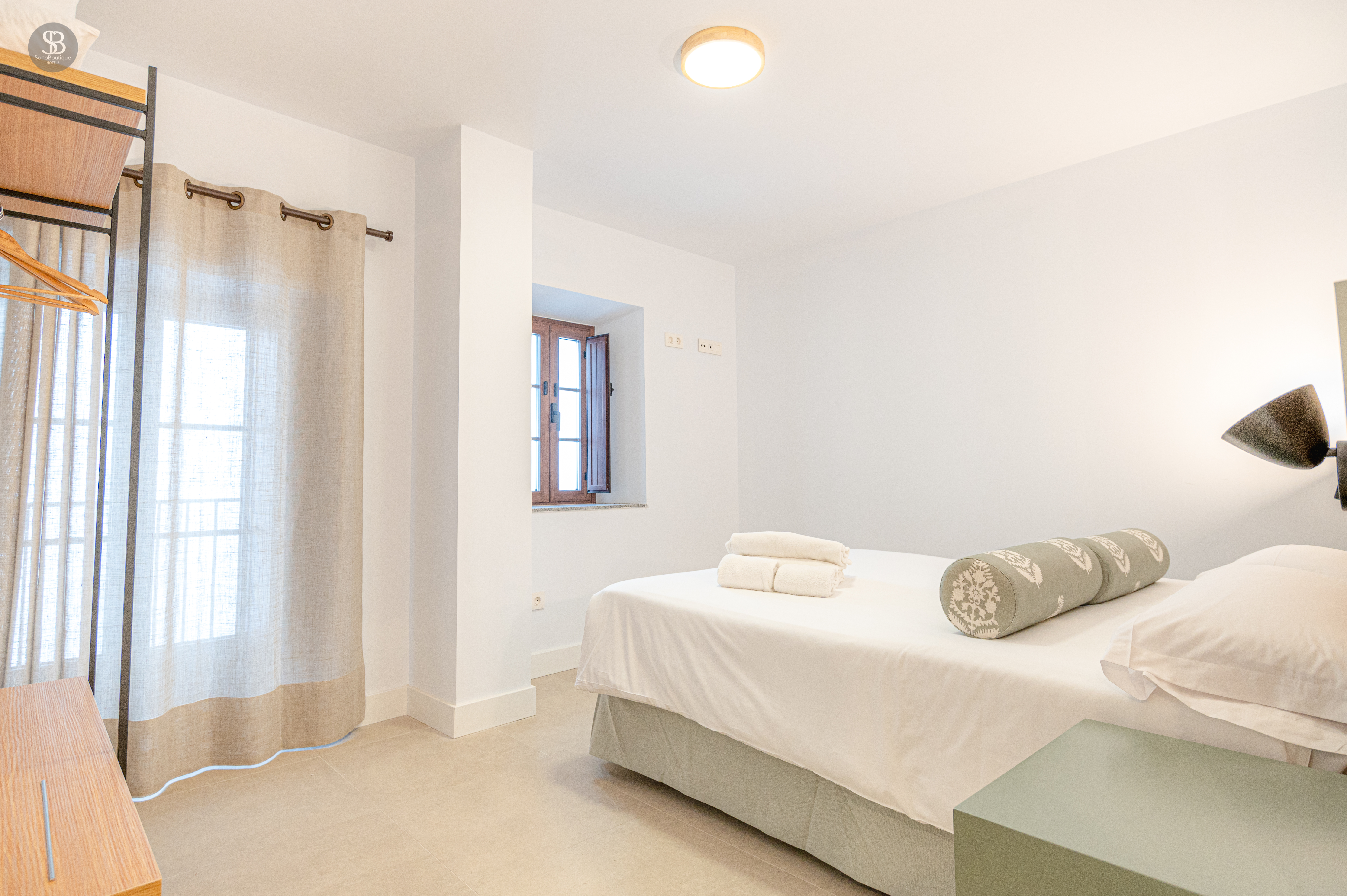 Apartamentos Soho Plaza Mayor Cáceres 3/50