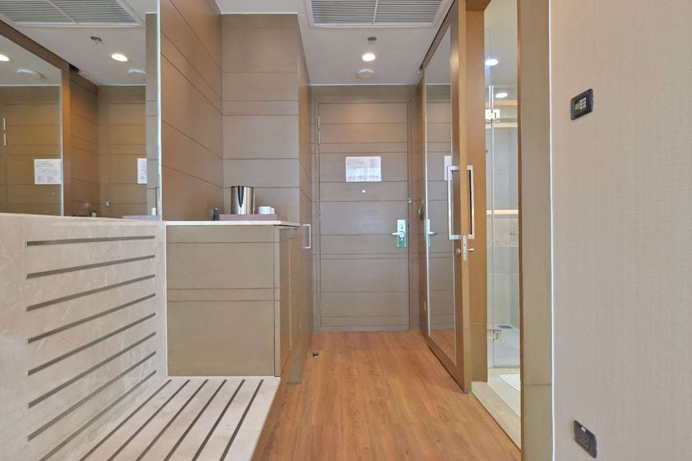 Eastin Grand Hotel Sathorn 6/50