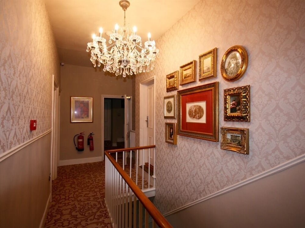 Colchester Boutique Hotel 4/50