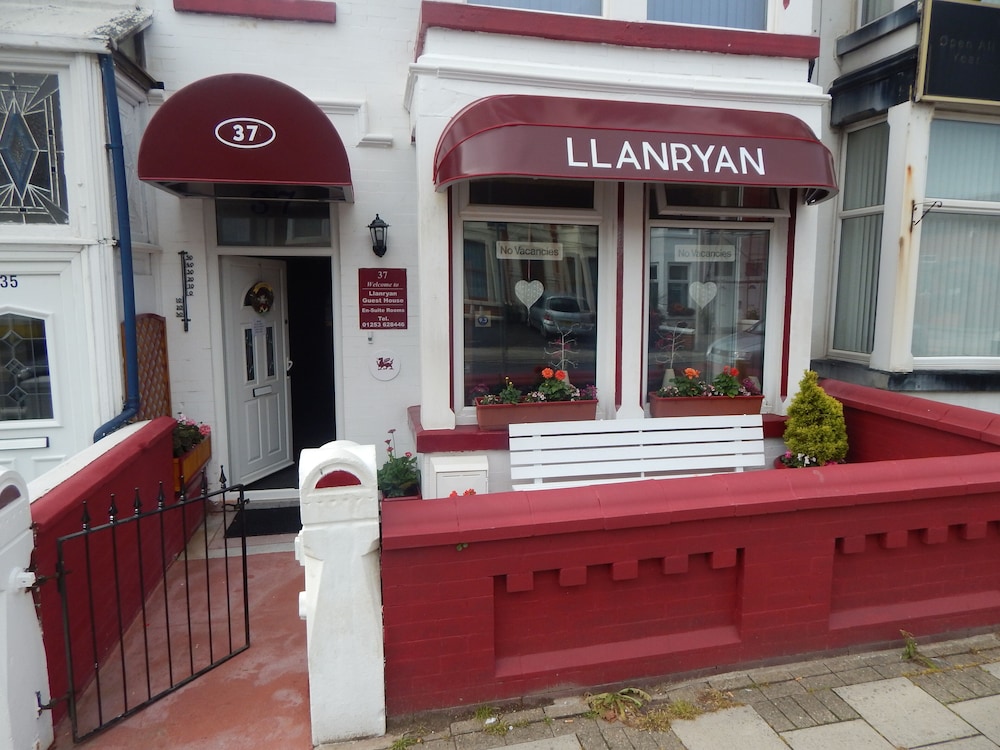 Llanryan Guest House 2/39