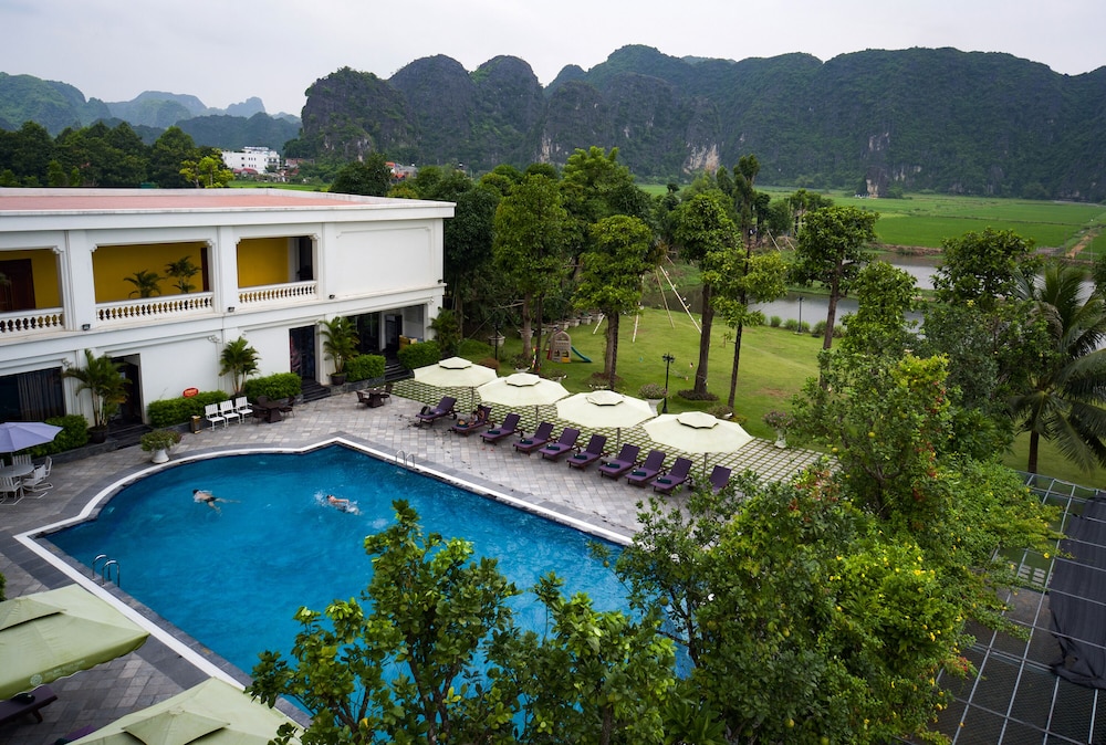 Ninh Binh Hidden Charm Hotel Resort 62/67