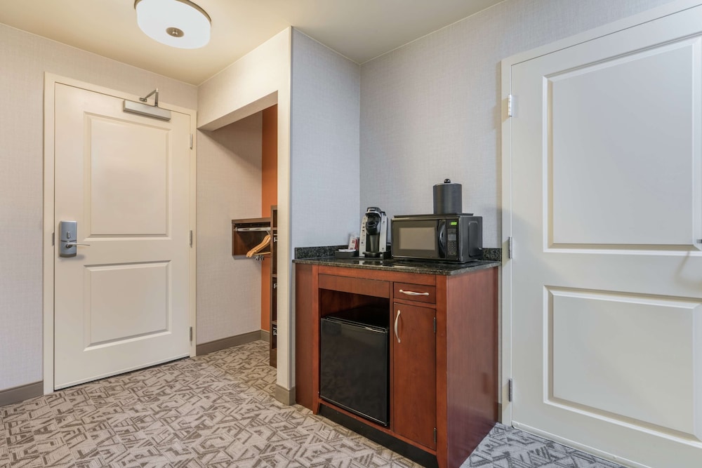 Hilton Garden Inn Blacksburg University 23/55