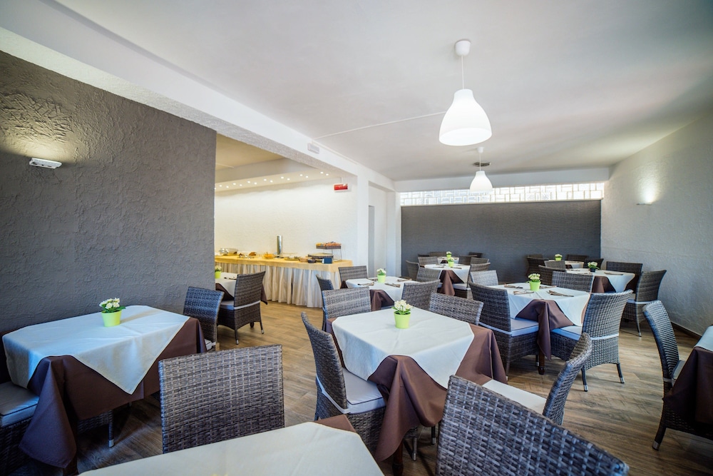 Hotel Villa Fiorita 50/66