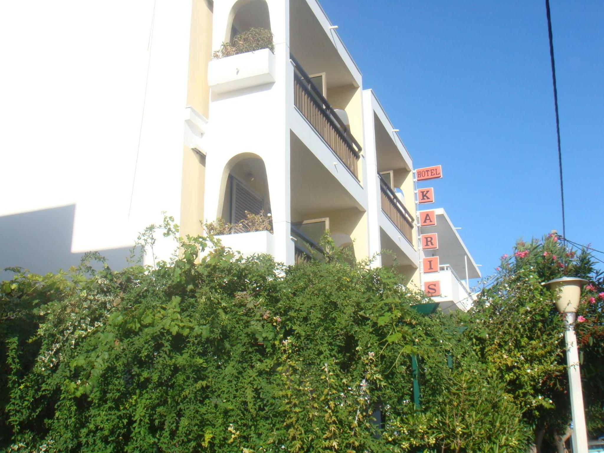 Karis Hotel 43/50