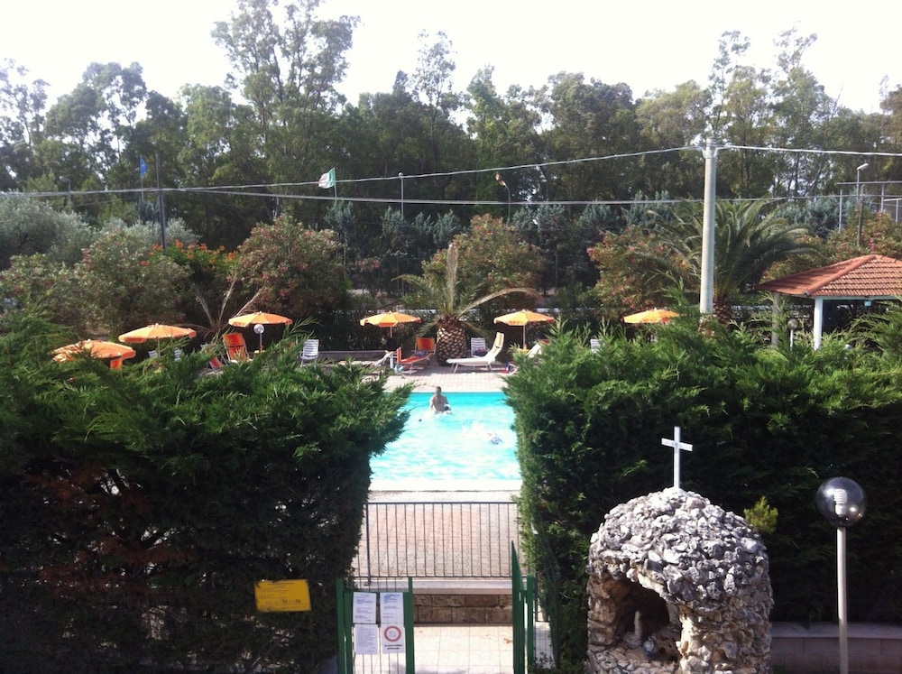 VILLAGGIO VIOLA 41/50