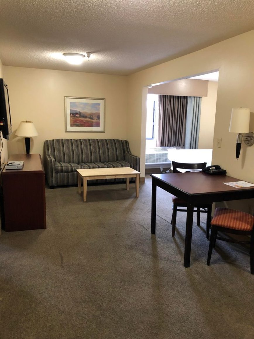 Ashley Quarters Hotel 23/33