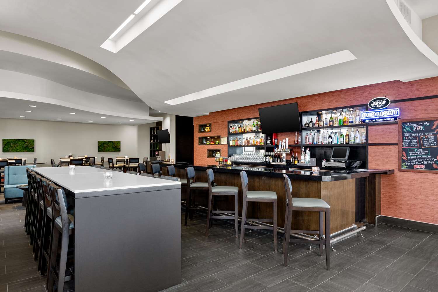 restaurant cafeteria