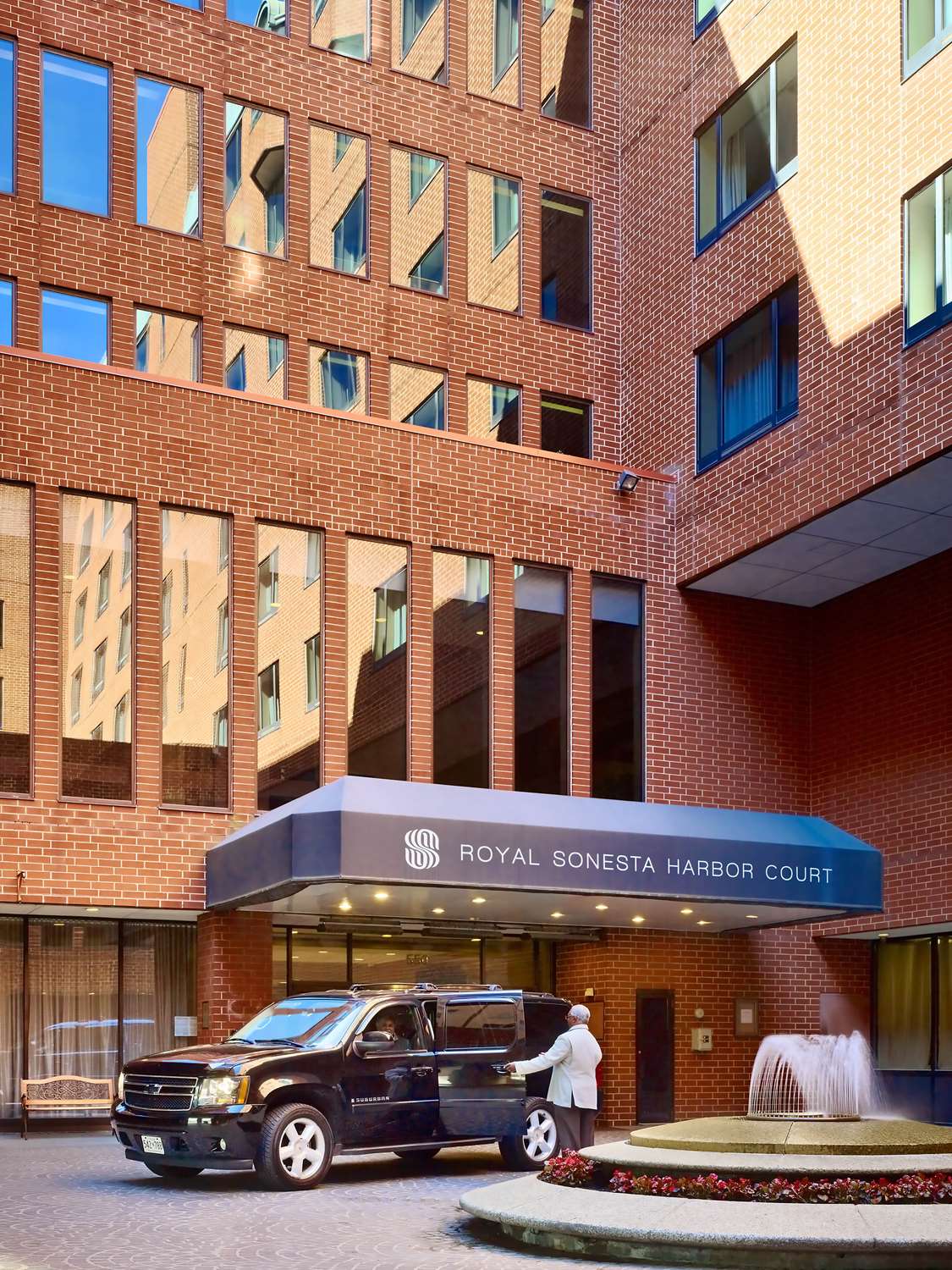 Royal Sonesta Harbor Court Baltimore 44/45
