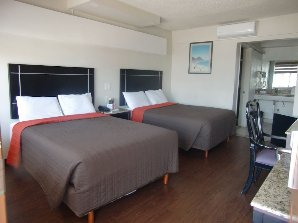 Reno Hotel 23/55