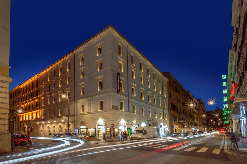 The Republic Hotel 55/59
