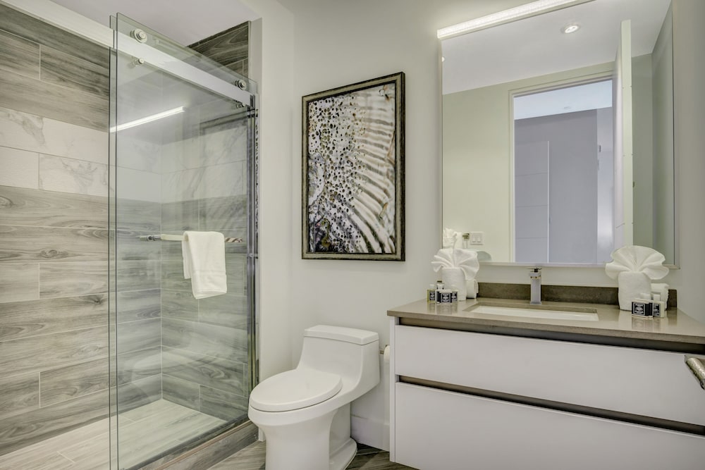 Daytona Grande Oceanfront Resort 45/50