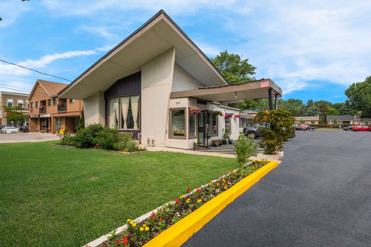 Knights Inn Burlington 28/30