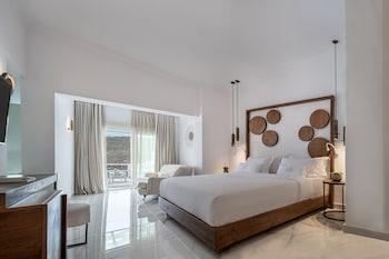 2 Bedrooms, Mediterranean, Suite, Villa