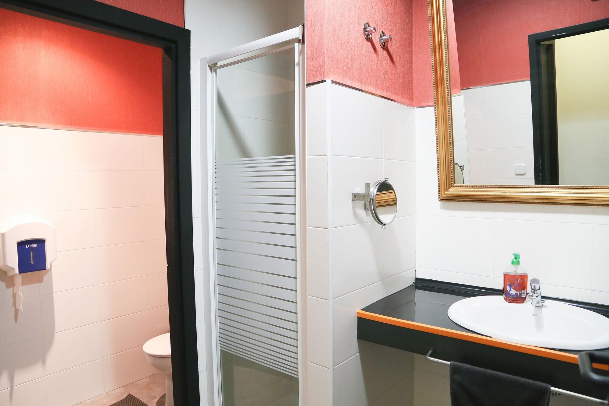 Hostels Meetingpoint 52/55