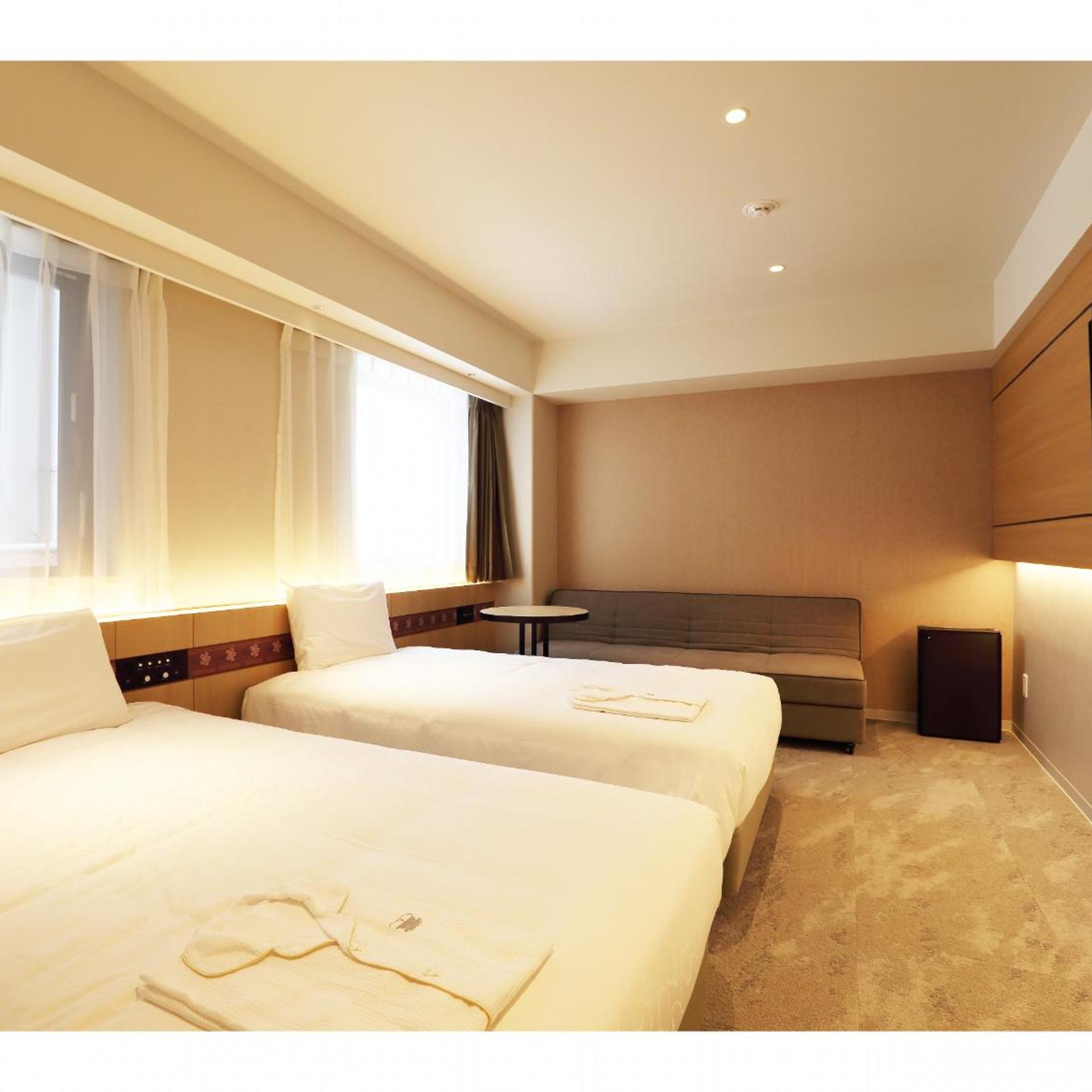 Room, Twin Beds, with Extra Bed