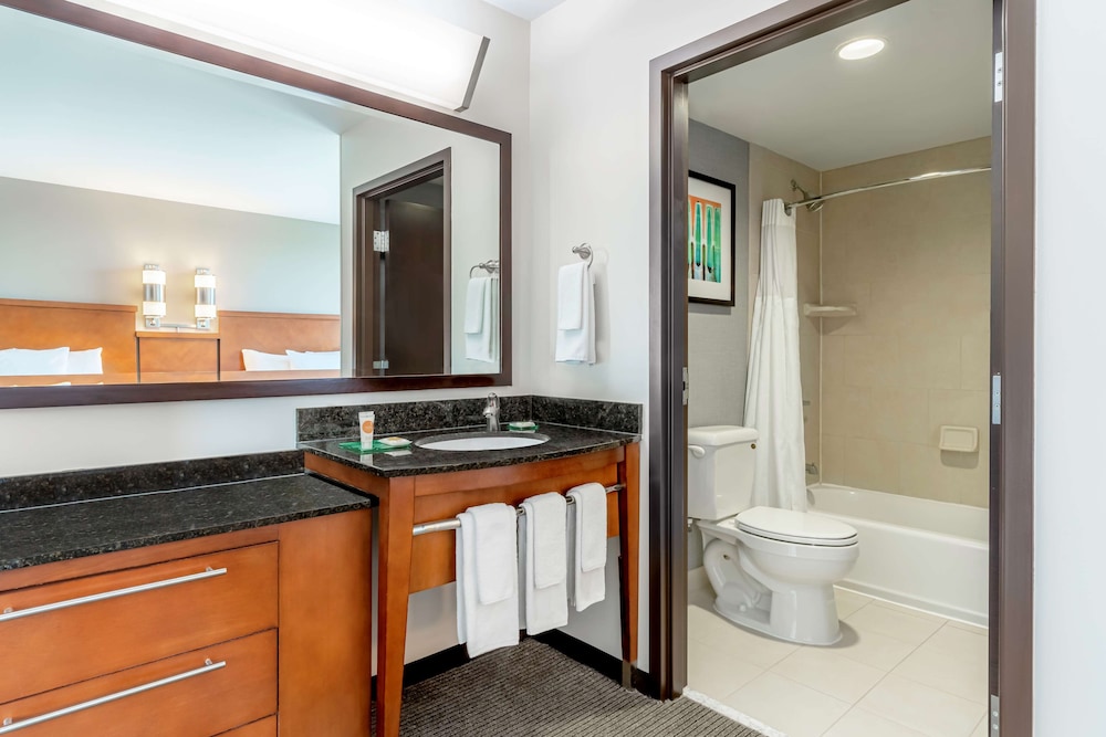 Hyatt Place Salt Lake City Airport 50/51