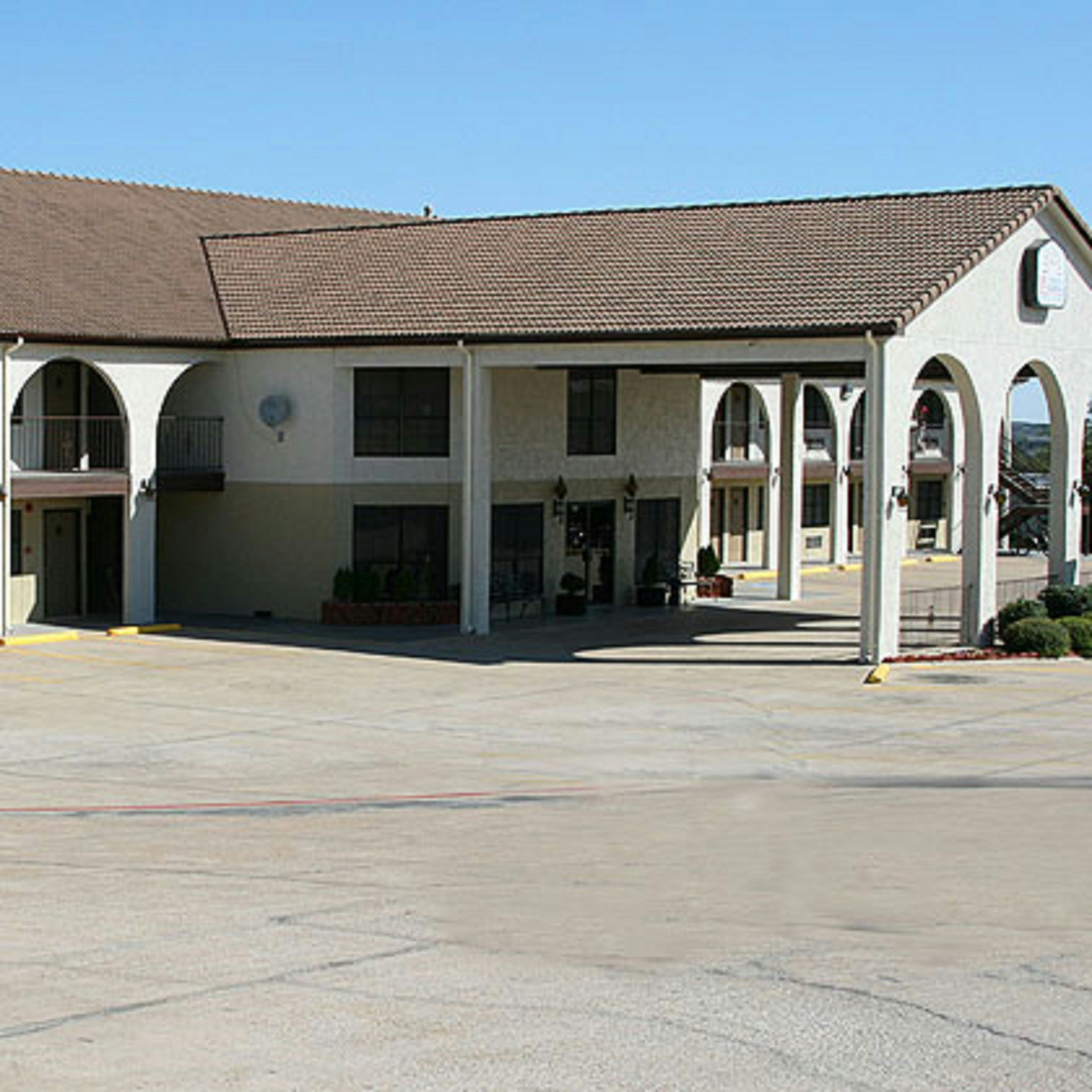 Weatherford Heritage Inn 2/12