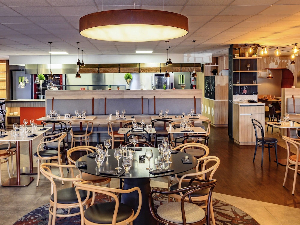 Mercure Lille Aeroport 33/49