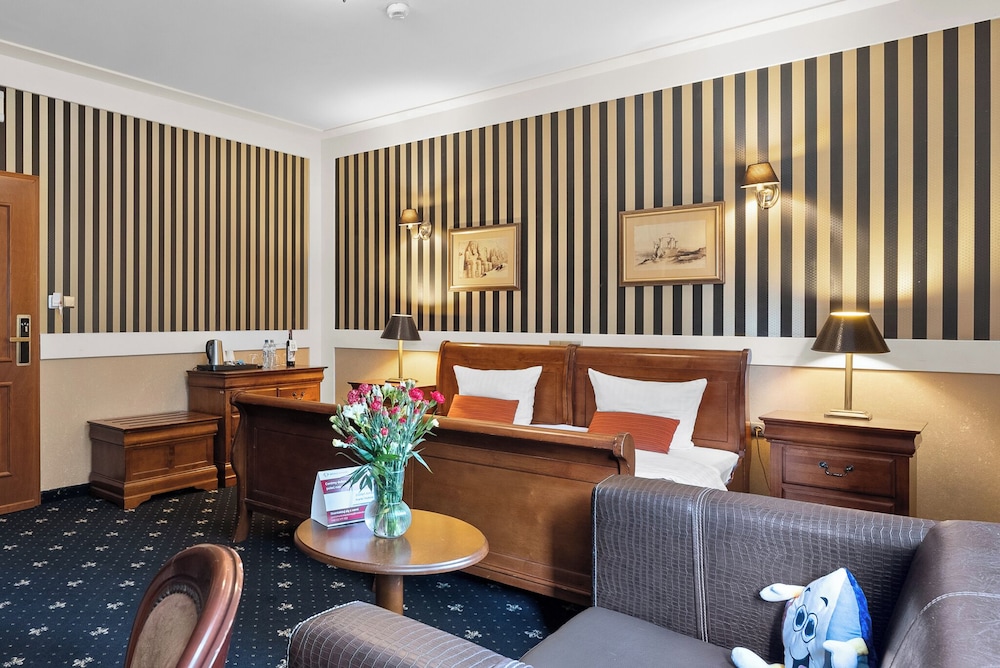 Hotel Diament Bella Notte Katowice Chorzow 59/72