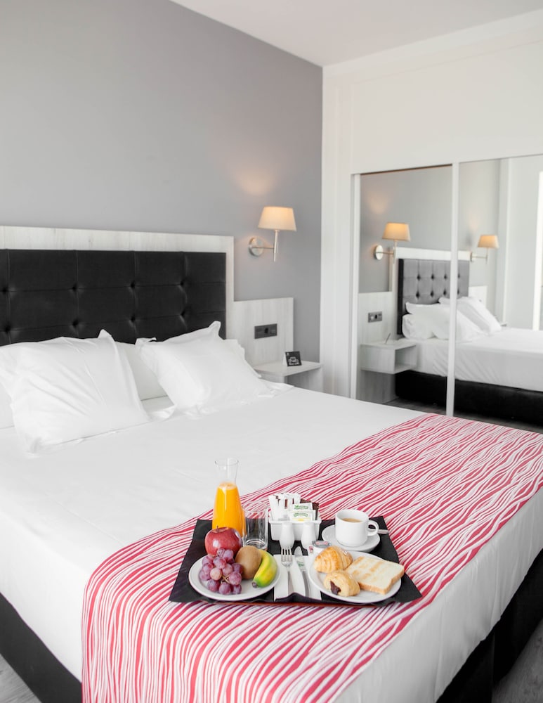 Hotel Soho Bahia Malaga 3/26