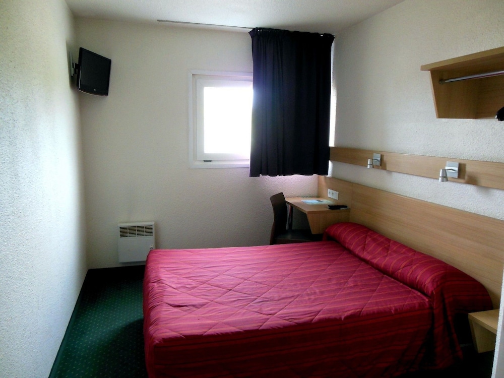 Mister Bed Tours 12/49