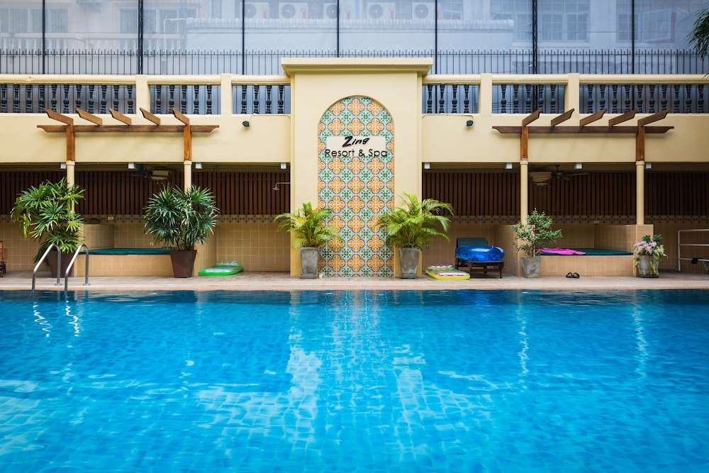 Zing Resort Spa Ex Ganymede Resort Suites 4/71