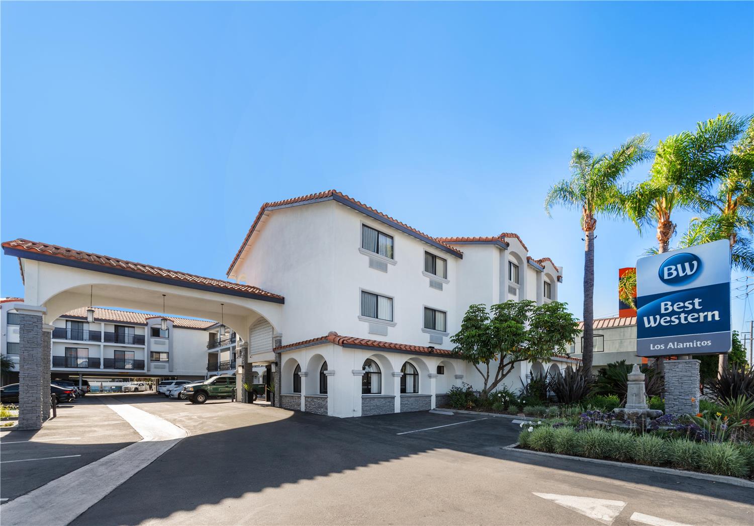 Best Western Los Alamitos Inn & Suites 35/38