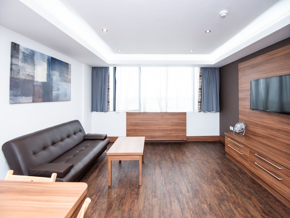 Livin Serviced Apartments 44/68