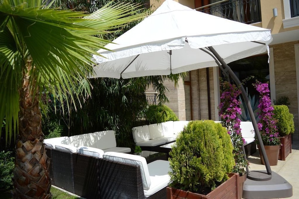 Harmony Suites 2 3 34/65