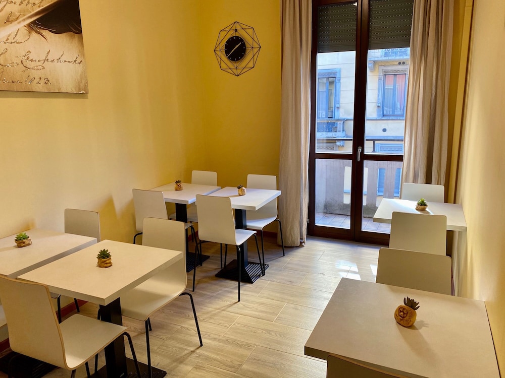 Hotel Carlo Goldoni 36/49