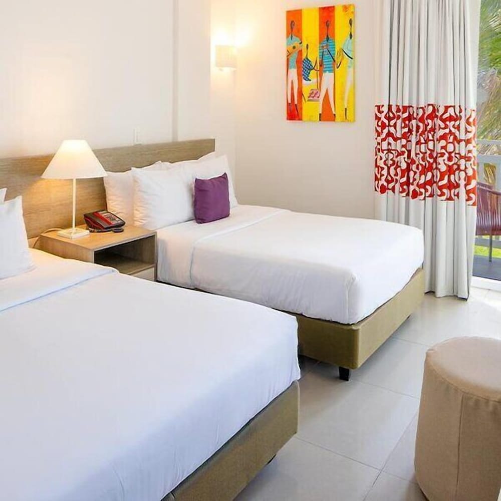 Decameron Maryland 16/50