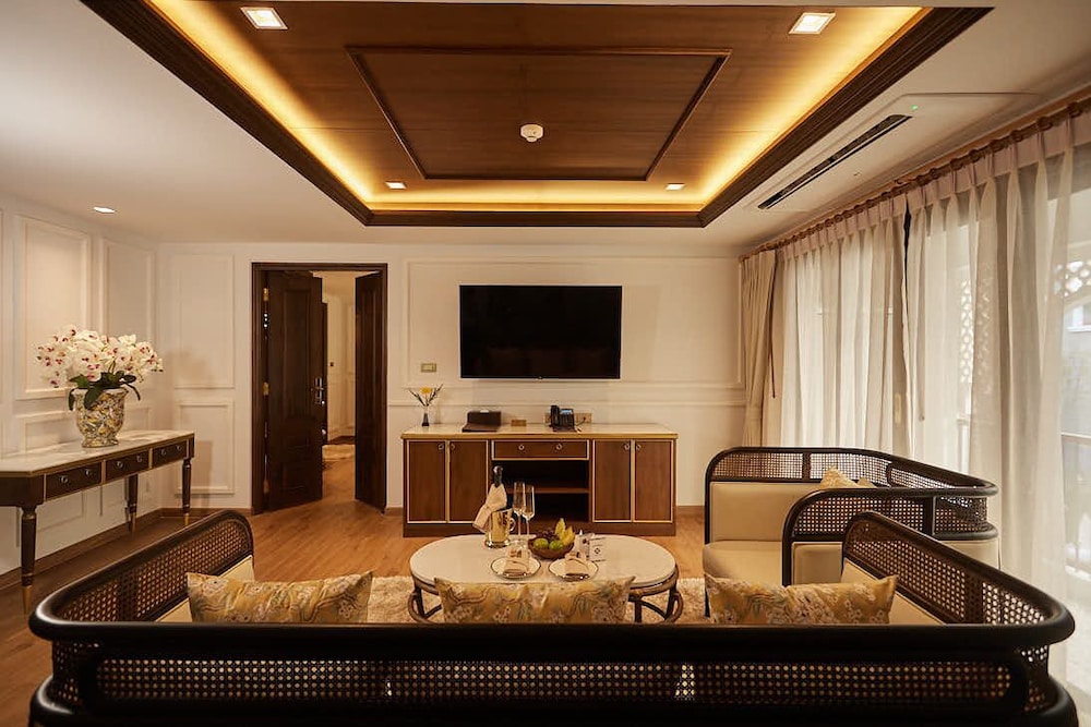 CHINO at Nimman Luxury Boutique Hotel 44/50