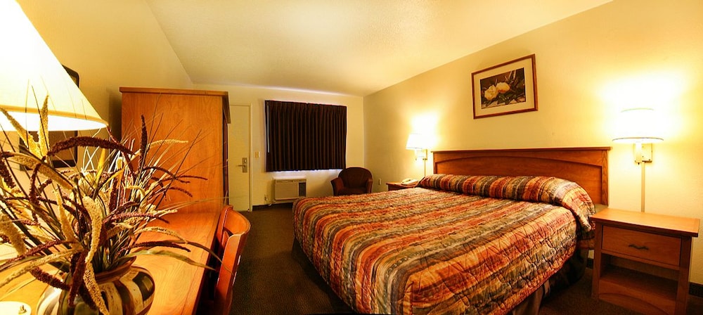 Heritage Inn San Diego 23/39
