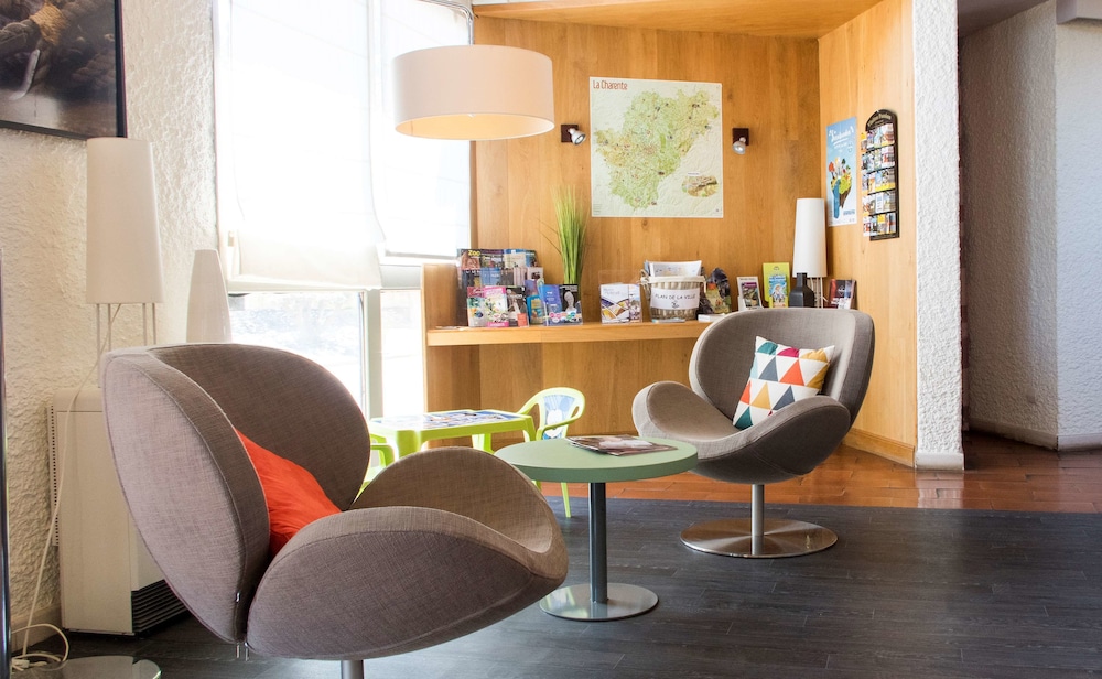 Hotel Kyriad Angouleme Nord Champniers 56/73