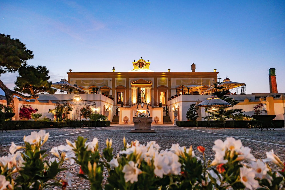 Villa Del Gattopardo Suites & Spa 1/50