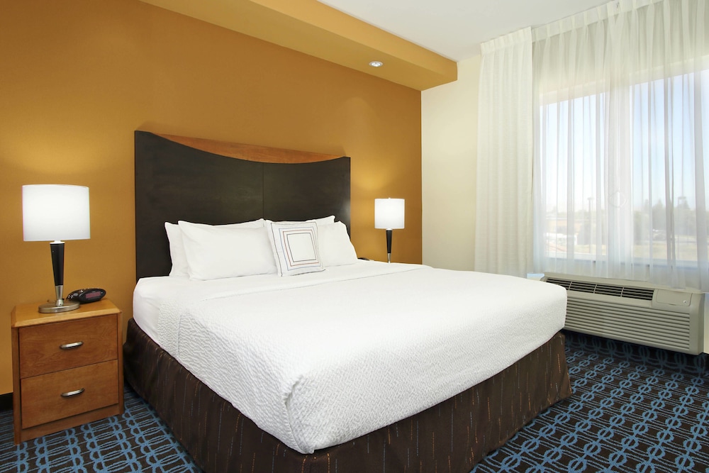 Fairfield Inn Suites By Marriott Fresno Clovis 10/36