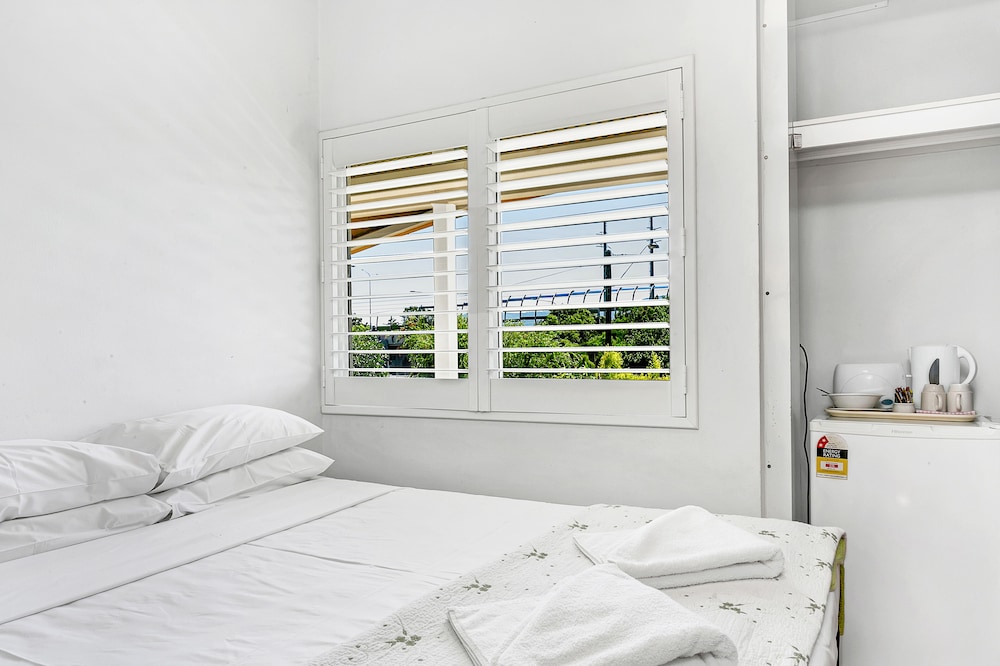 COMFORT, DOUBLE OR TWIN BED