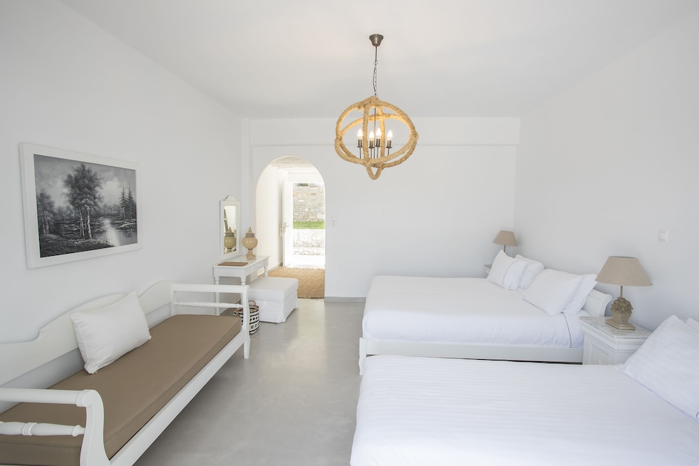 Paros Palace 49/76
