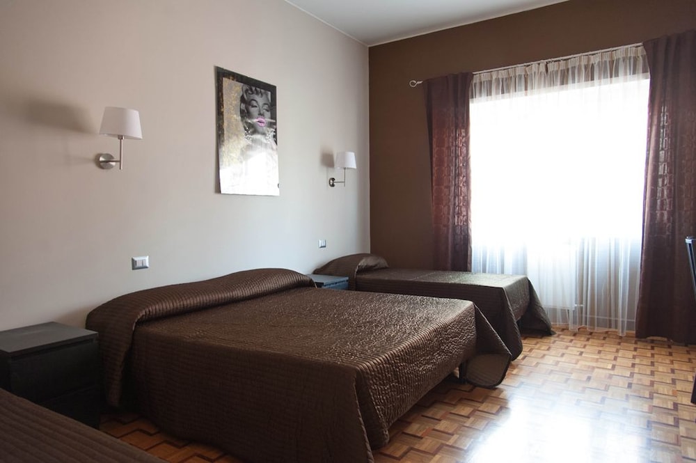 Parco Delle Valli Bedrooms酒店(Parco Delle Valli Bedrooms) 图片1