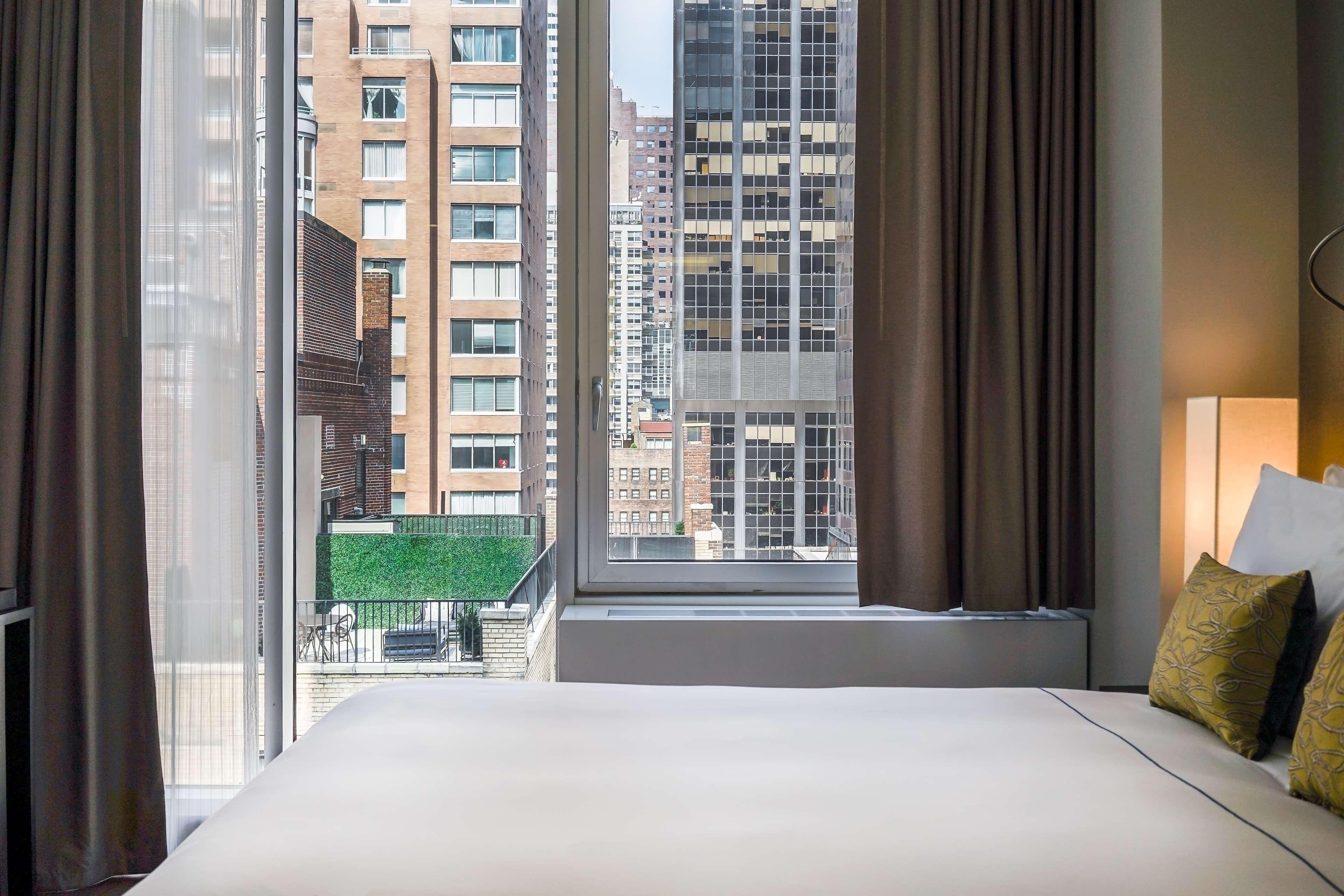 Penthouse Suite, King Bed, Sofa