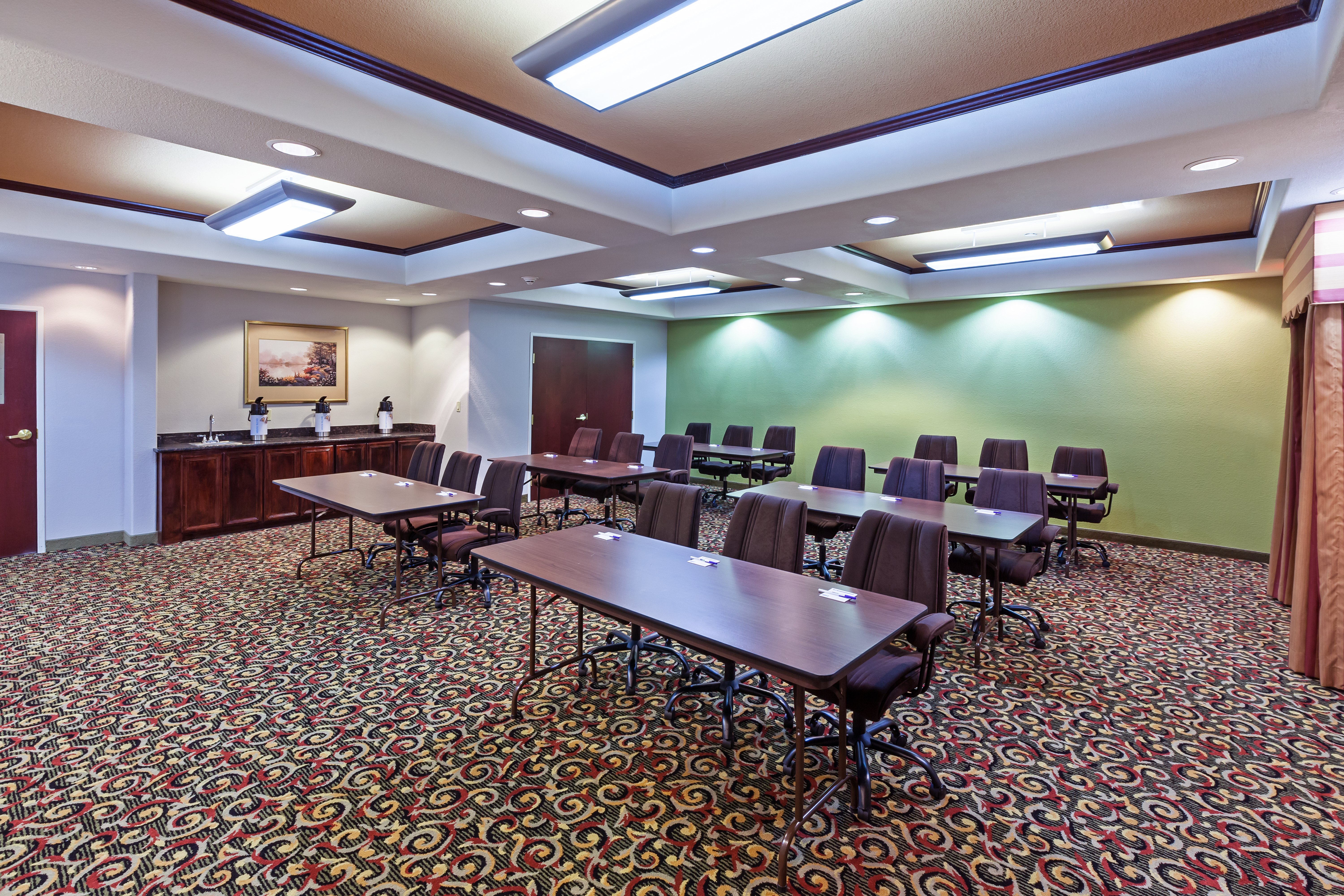 Holiday Inn Express Hotel Suites Amarillo East 46/49