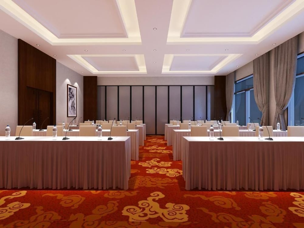 Fliport Garden Hotel Wuyishan 43/50
