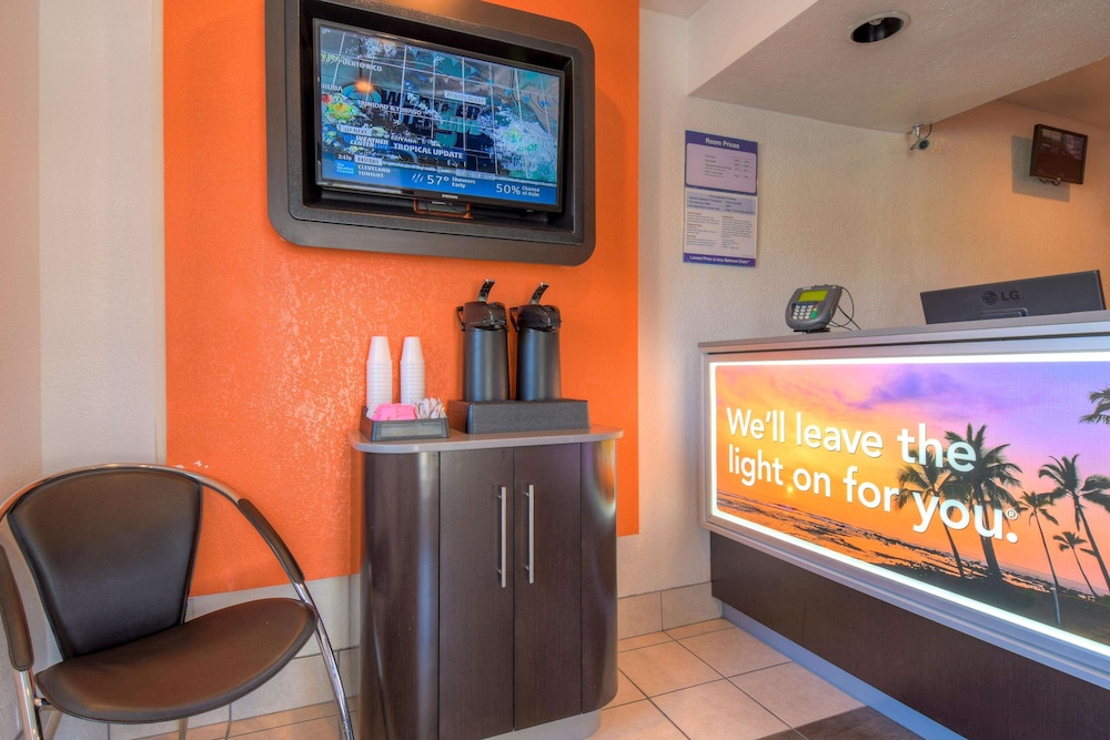Motel6 San Ysidro, CA - San Diego Border 11/41