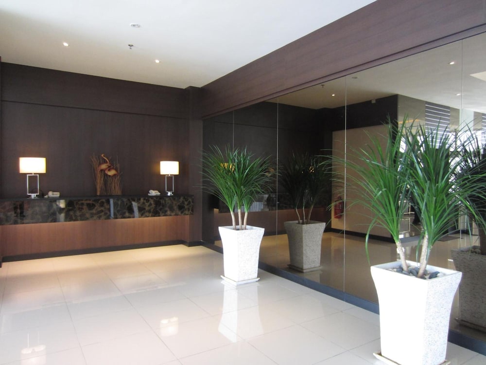 Dhotel 8/34