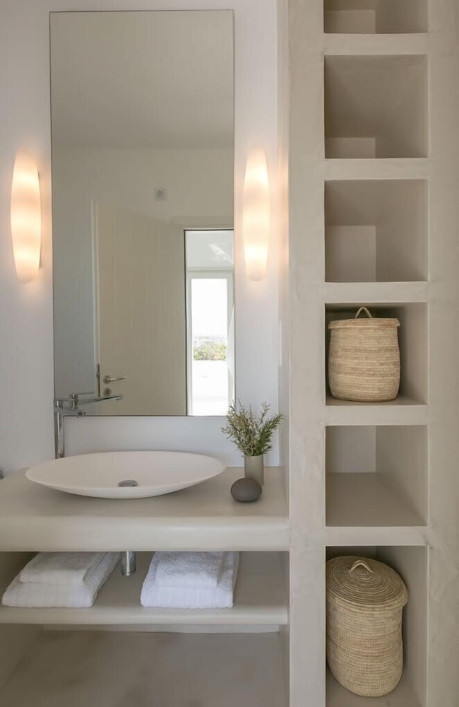 Seven Santa Maria Paros Boutique Hotel 36/36